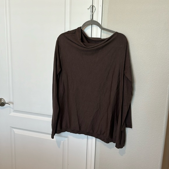 Gorgeous Brunello cuccinelli brown light weight sweater